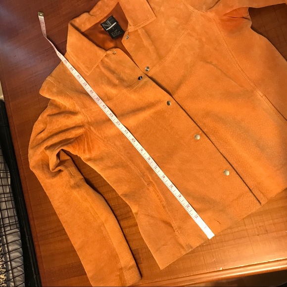 VINTAGE Suede Jacket - Picture 8 of 10